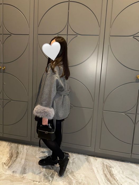 Продам серое пальто