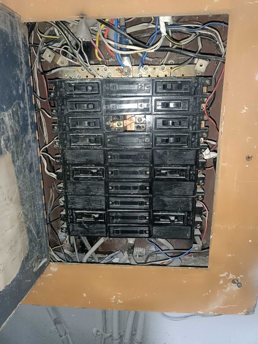 Elektrika va santexnika xizmati