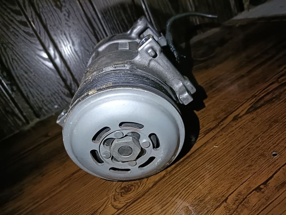 Compresor clima AC Peugeot Citroen Opel 9828684880