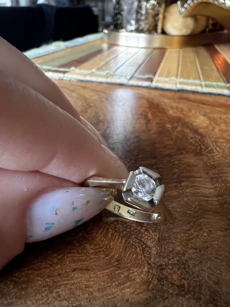 Годежен пръстен златен