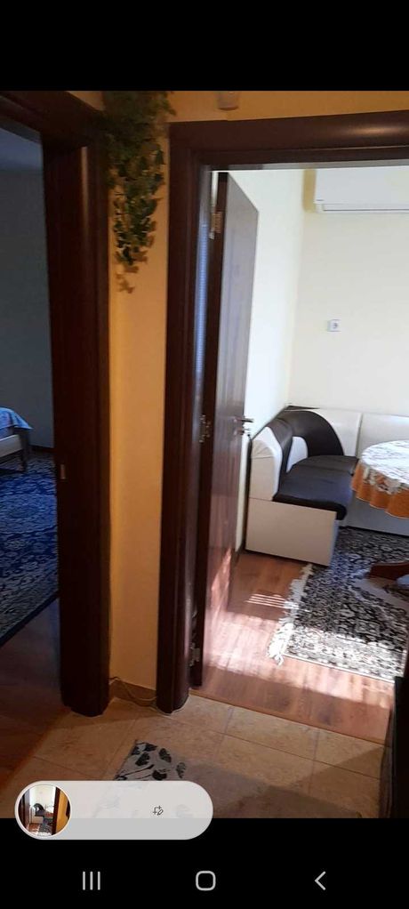 Продава се Тристаен апартамент в Варна, Колхозен пазар - 61 кв.м за 1968 €/кв.м - Снимка #2