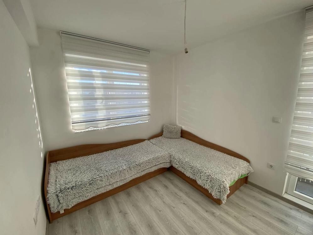 Дава се под наем Тристаен апартамент в Пловдив, Каменица 2 - 100 кв.м за 600 € - Снимка #3
