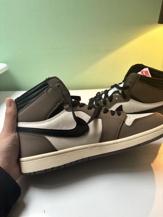 Jordan 1 High x Travis Scott