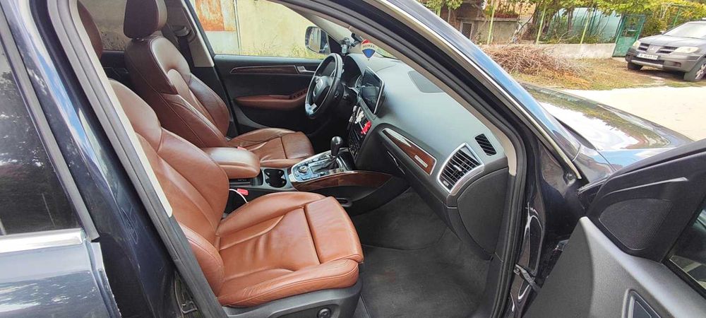 AUDI Q5 - Хибрид