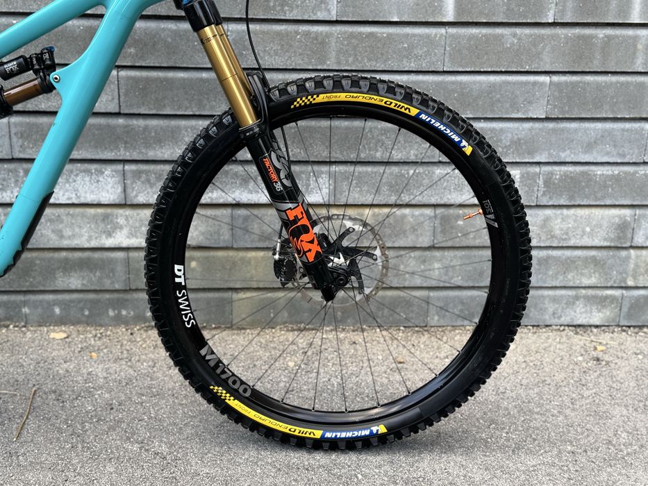 Планински карбонов велосипед YETI SB150 (M-L размер)