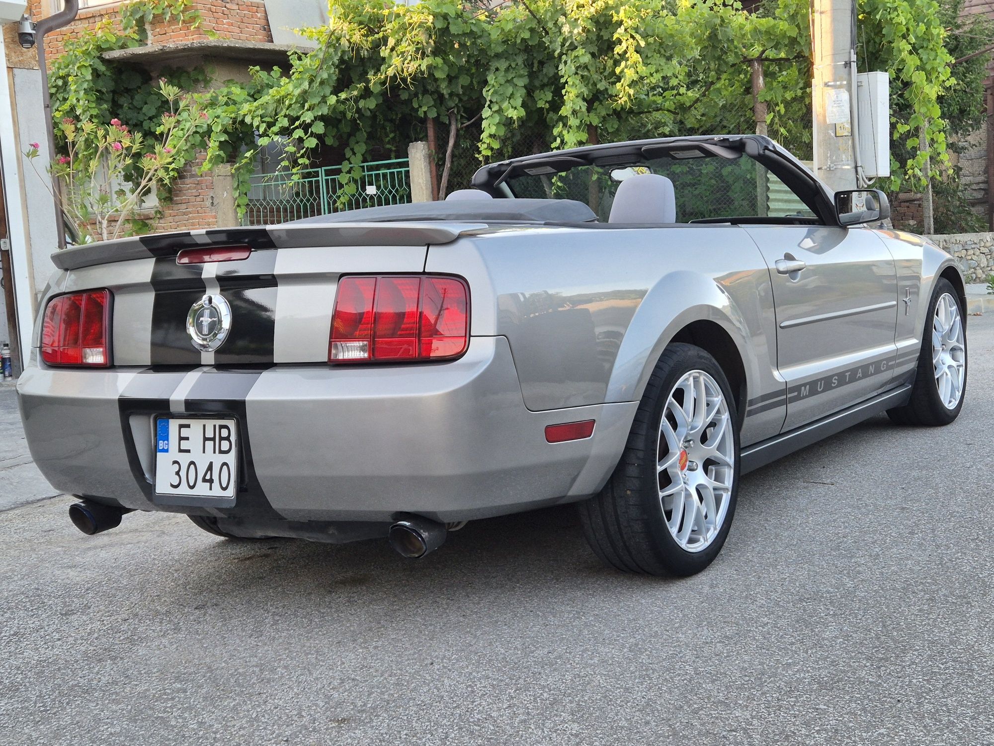 Ford Mustang V6 4000i / бартер /