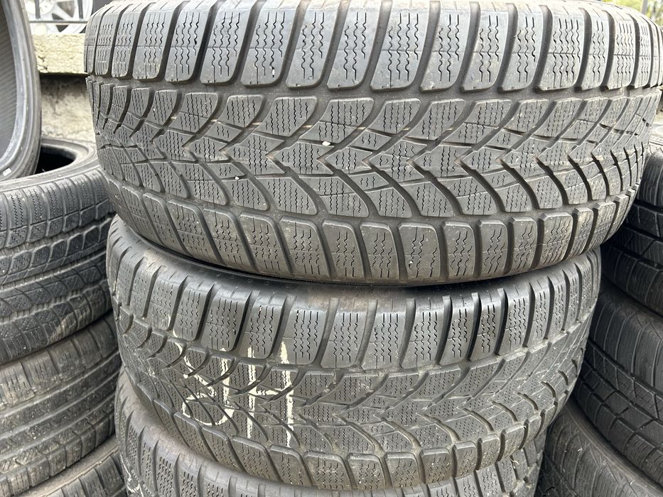 4 зимни гуми dunlop 225 55 17