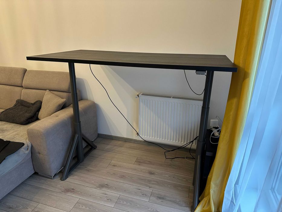 Birou reglabil pe inaltime IKEA IDASEN - 160x80 cm