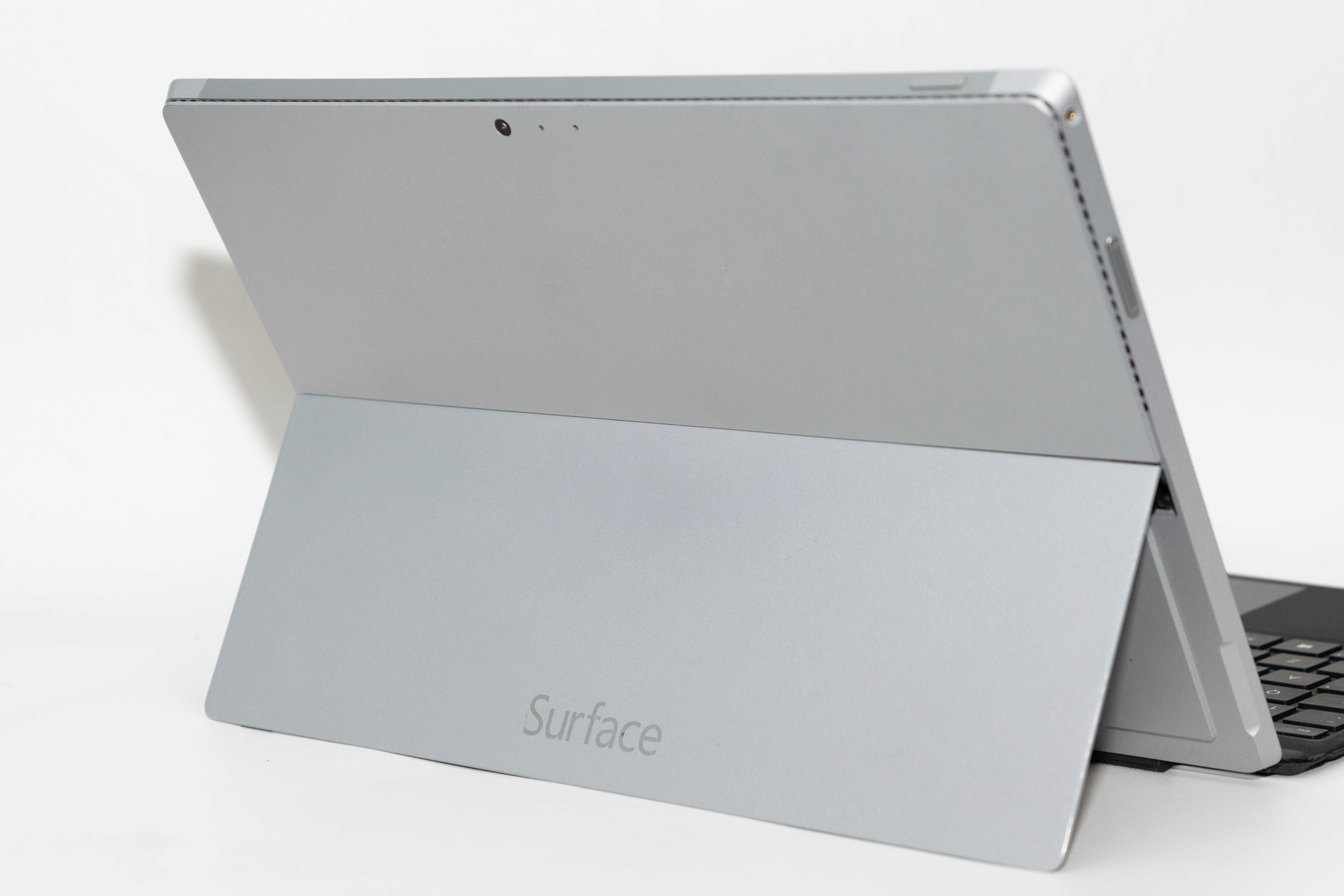 Tableta Microsoft Surface Pro 3 cu Tastatura Microsoft Type Cover
