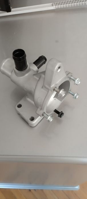 Продаю корпус помпы автомашины СПАРК 1,25 автомат.