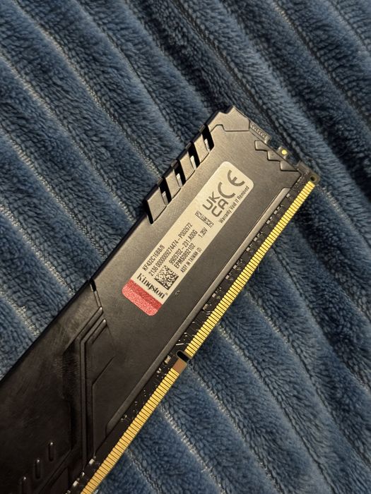оперативная память ddr4 3200mhz c16 kingston fury