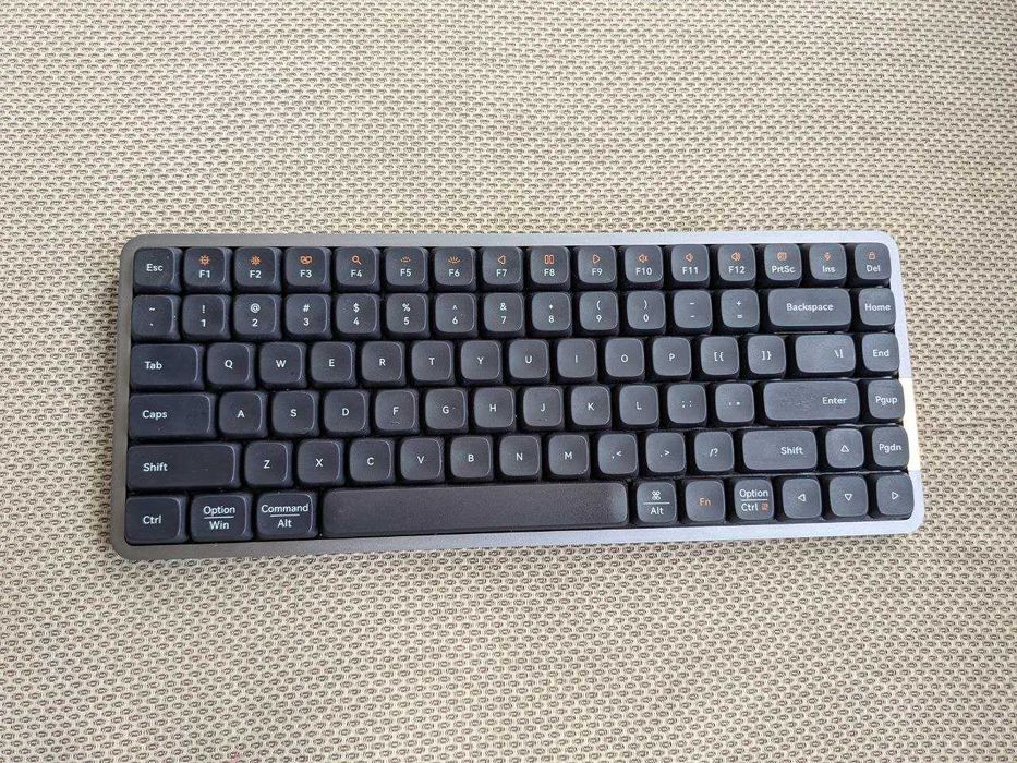 Премиум механична клавиатура LoFree Flow 84 – като нова!