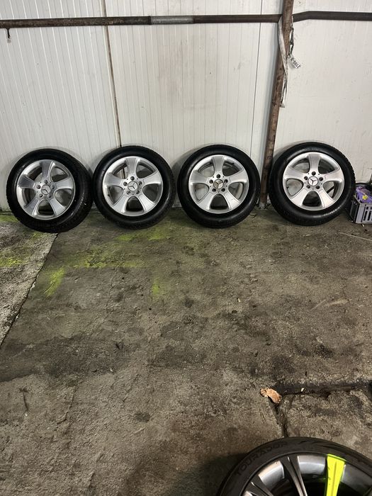 Зимни гуми за мерцедес 195 55 16цола