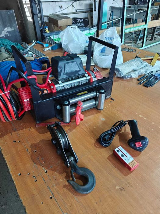 Продается лебедка переносная