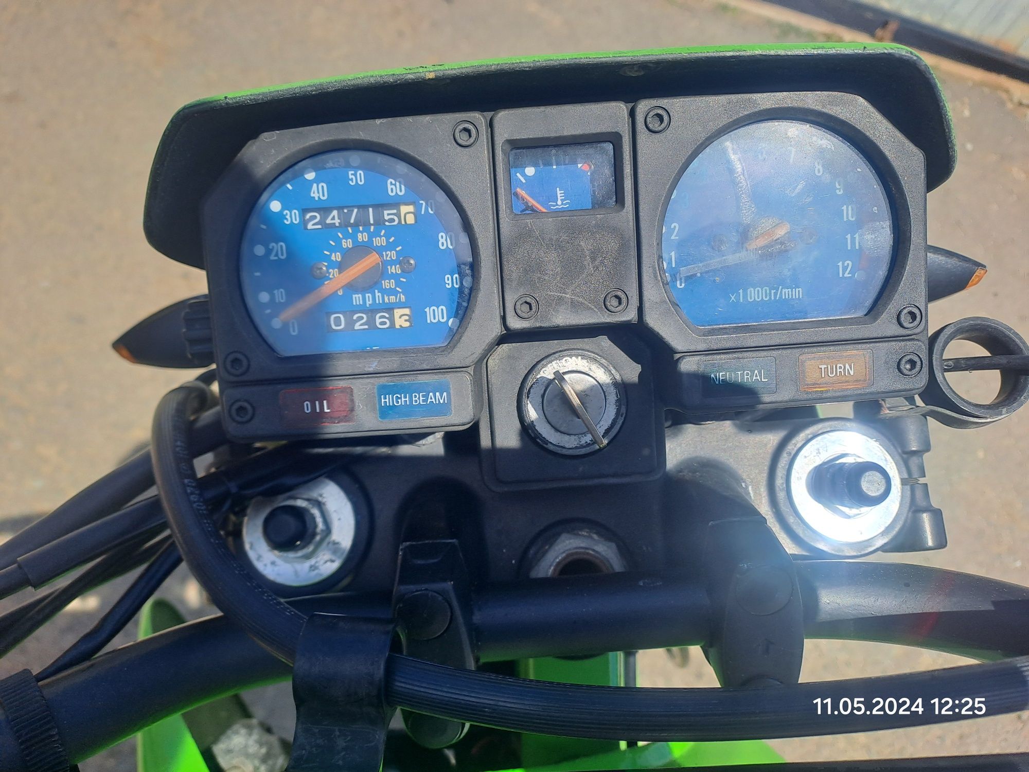 Kawasaki KMX 200cm³