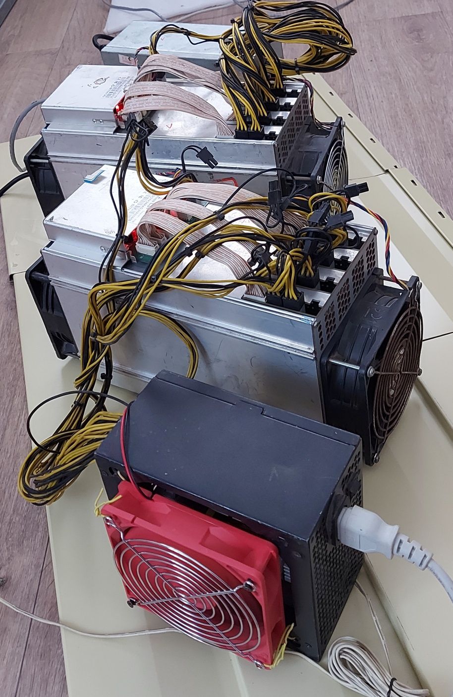 Асик Bitmain L3+