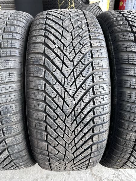 235/55/18 PIRELLI 4бр