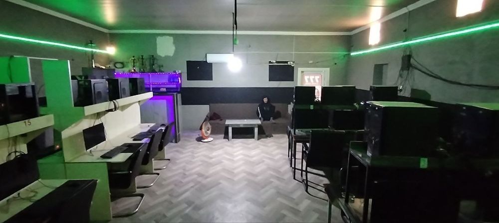 Срочно нотурар бино сотилади асосий котта йулди буйида