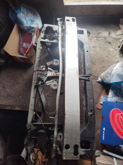 Телевизор усилитель бампера ниссан максима цефиро а33