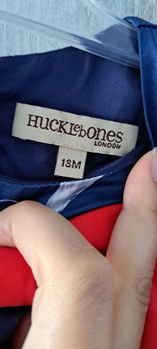 Бебешки рокли на марката Hucklebones London