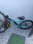 Vând Bicicleta aproape noua