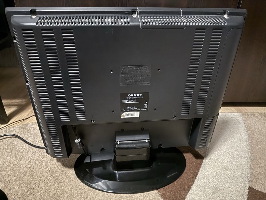 Монитор/ Телевизор Orion 19”