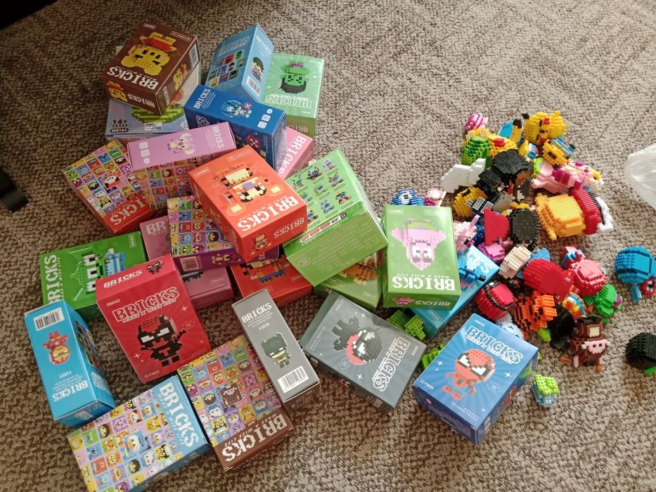 Продам мини Лего