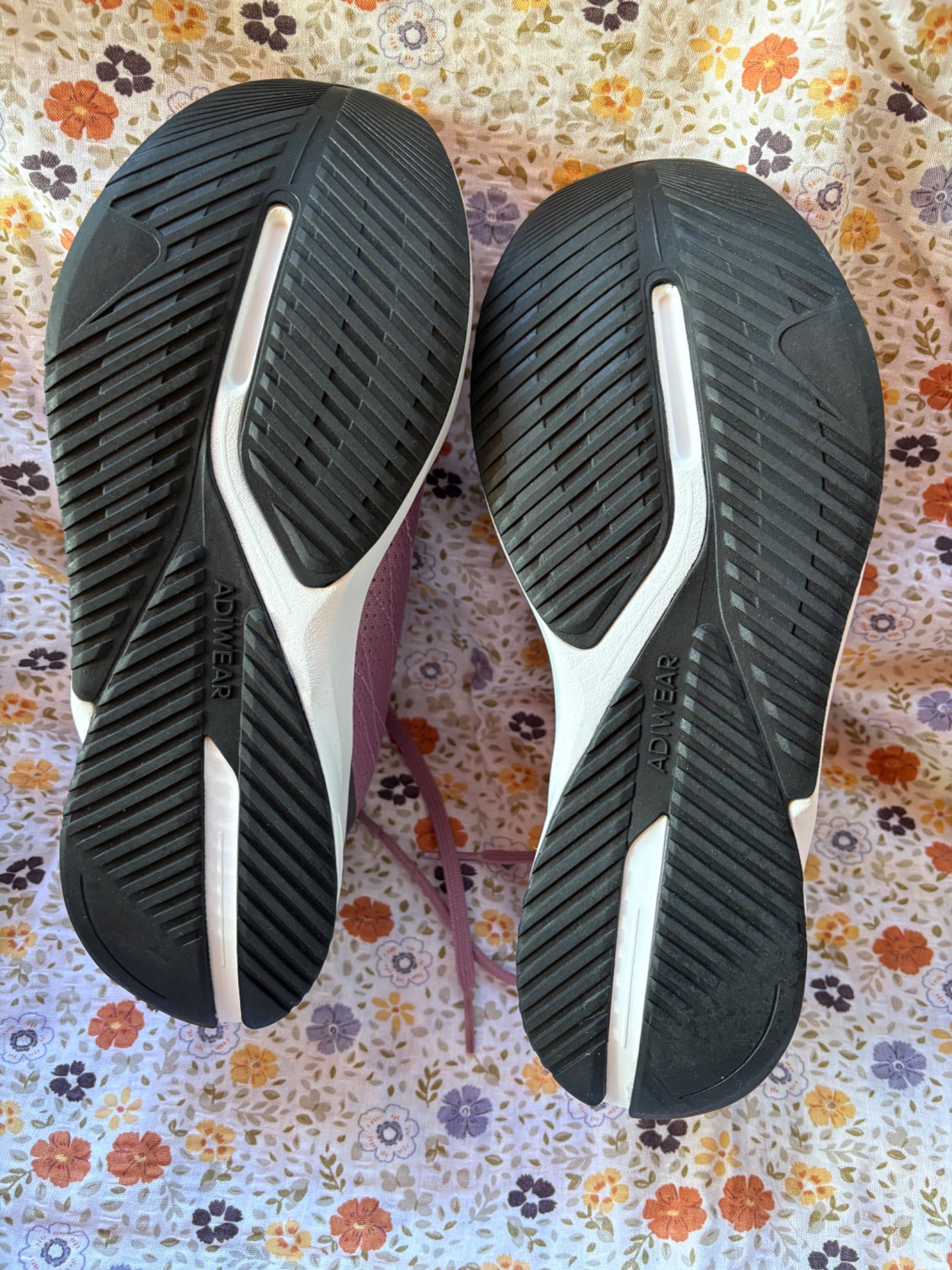маратонки Adidas Galaxy 6
