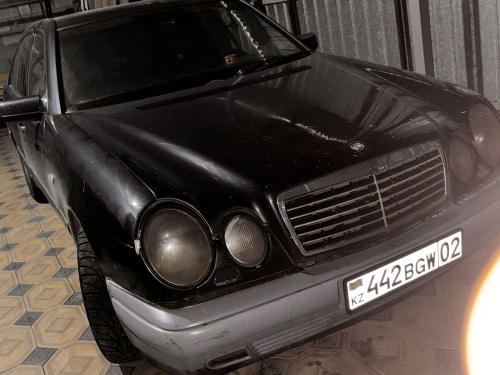 Срочно продается машина