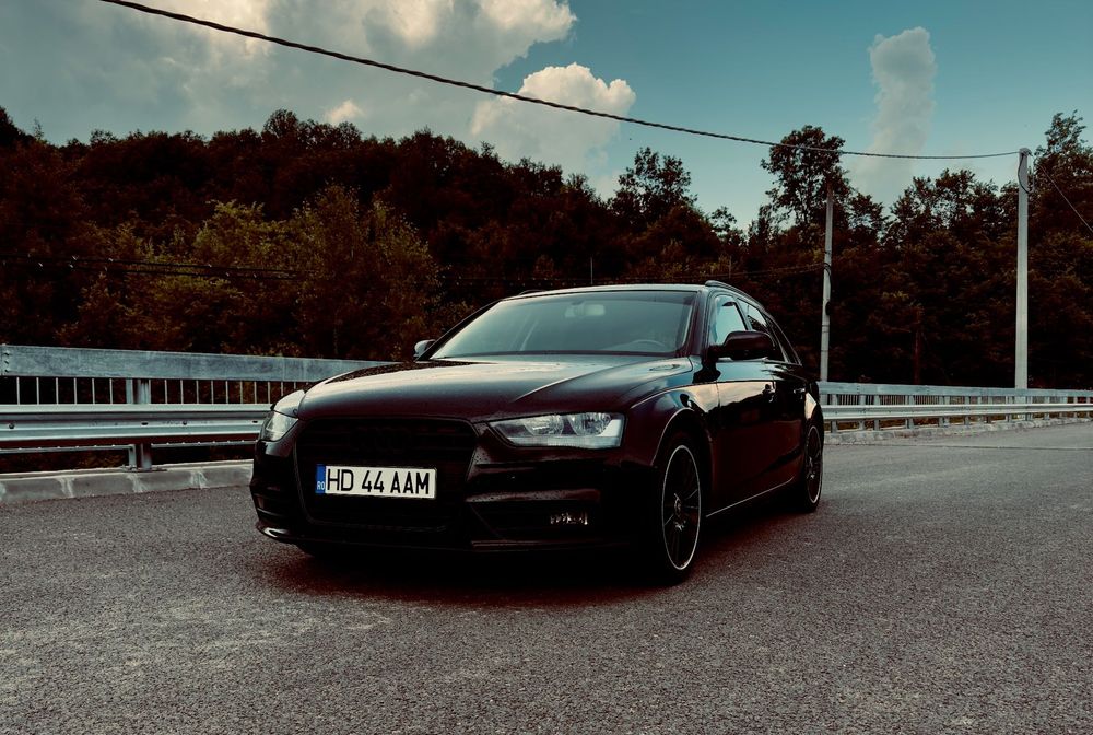 Audi A4 Vând Audi a4 b8 2012