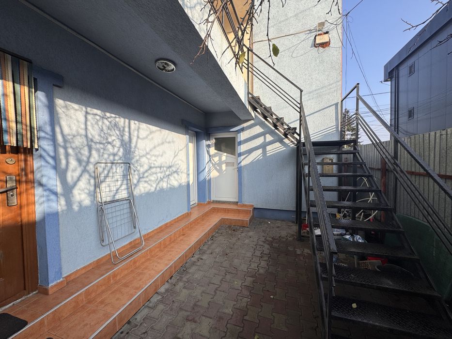 Casa 10 camere de inchiriat