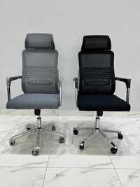 Офисное кресло для руководителя и персонала модель 819M