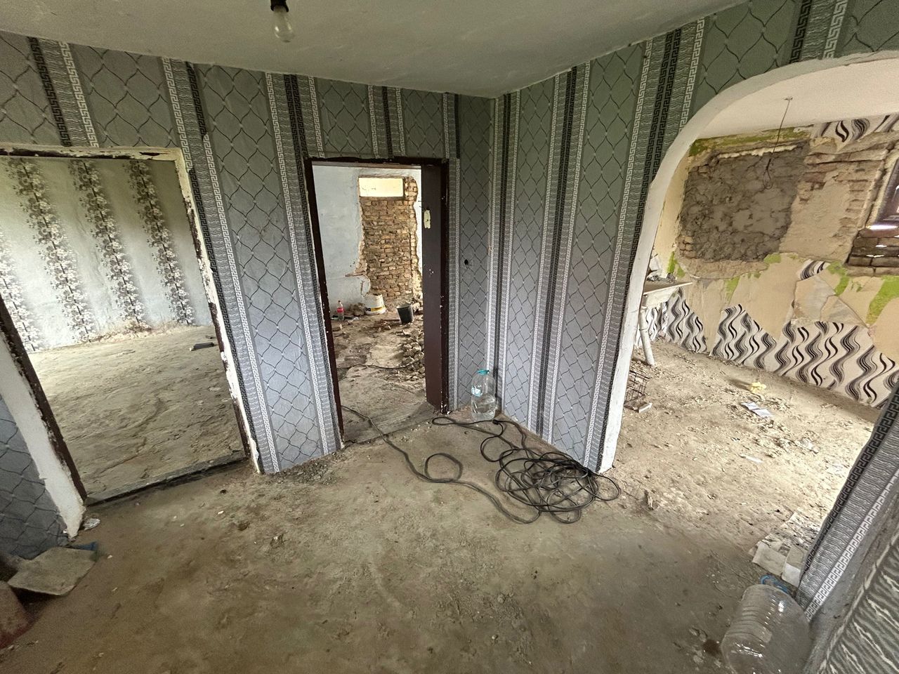 Продава се Къща в Вълчи дол - 180 кв.м за 242 €/кв.м - Снимка #3