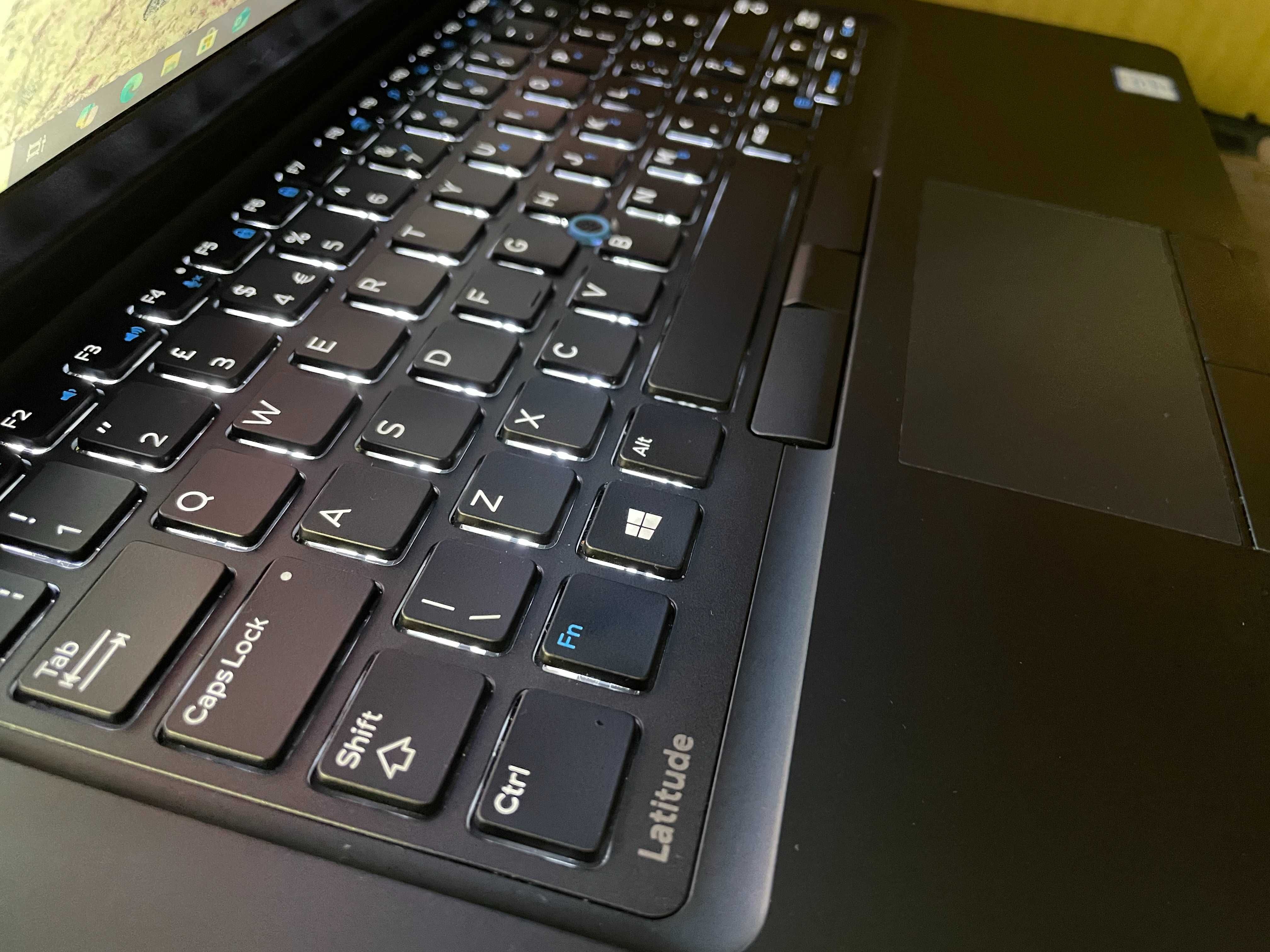 Dell Latitude 5480 - i5-6200u, 8GB RAM, 128GB M.2 SSD, 14''HD