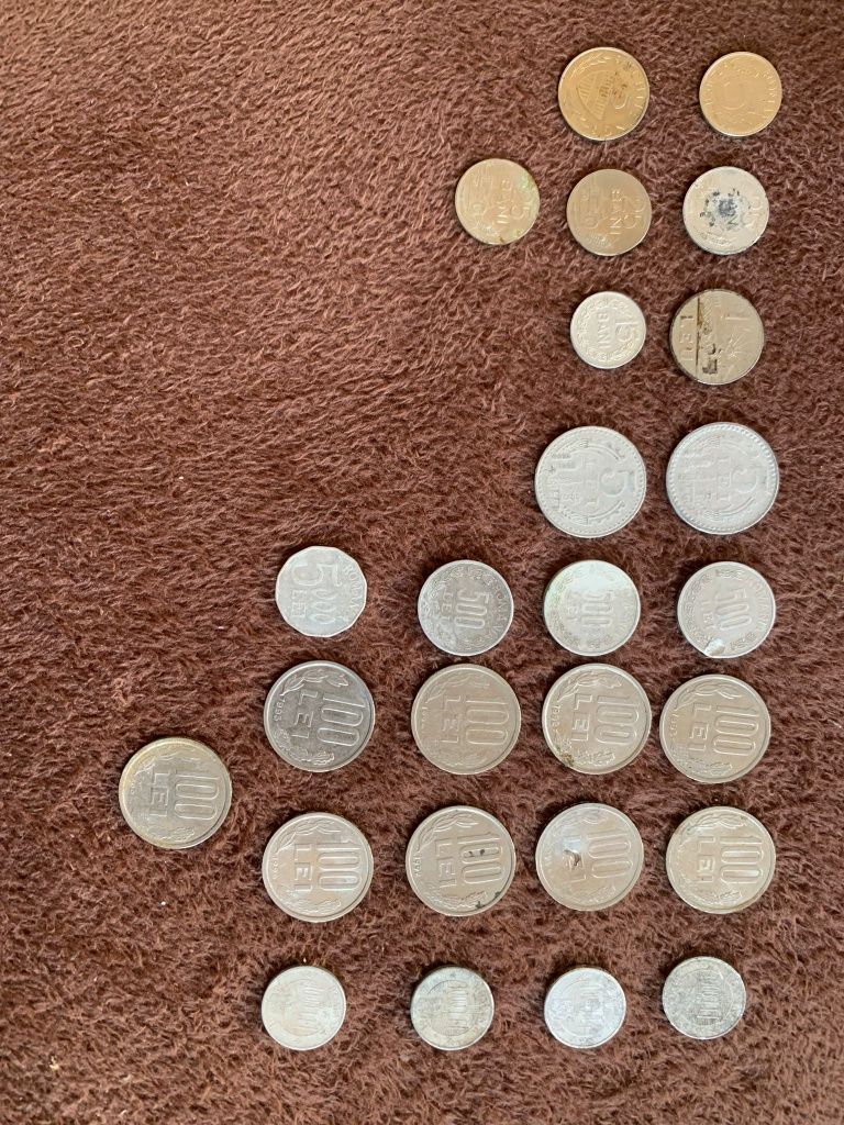 Monezi și bancnote vechi