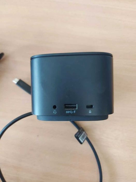 Докинг станция HP Thunderbolt G2 USB-C - черна със 120W захранване