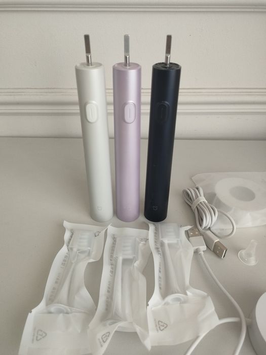 Продам Электрическую зубную щетку  Xiaomi