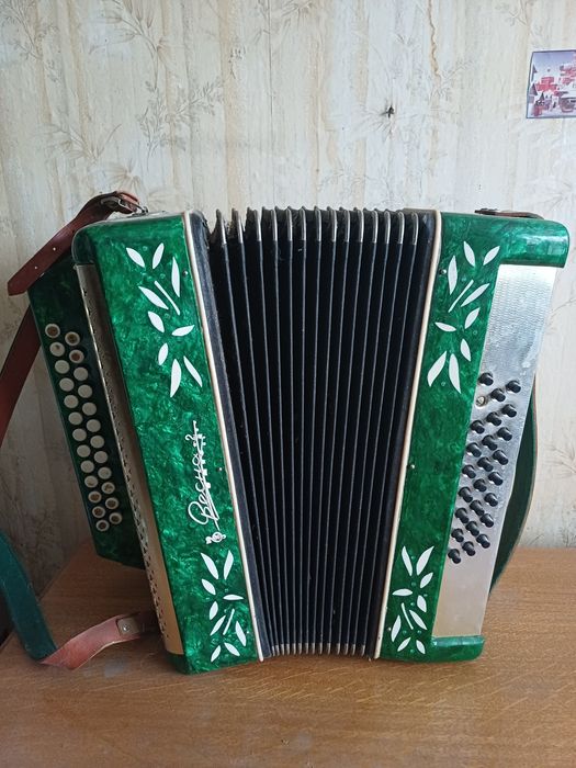 Продам в рабочем состоянии баян за 3000 тнг