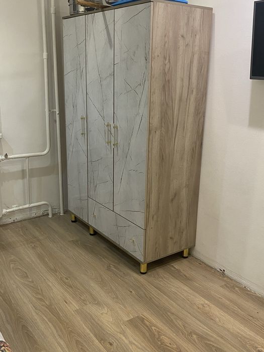 Продам шкаф для вещей