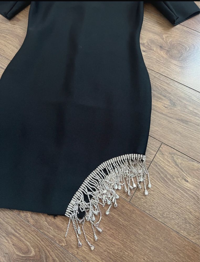 Rochie superba cu franjuri