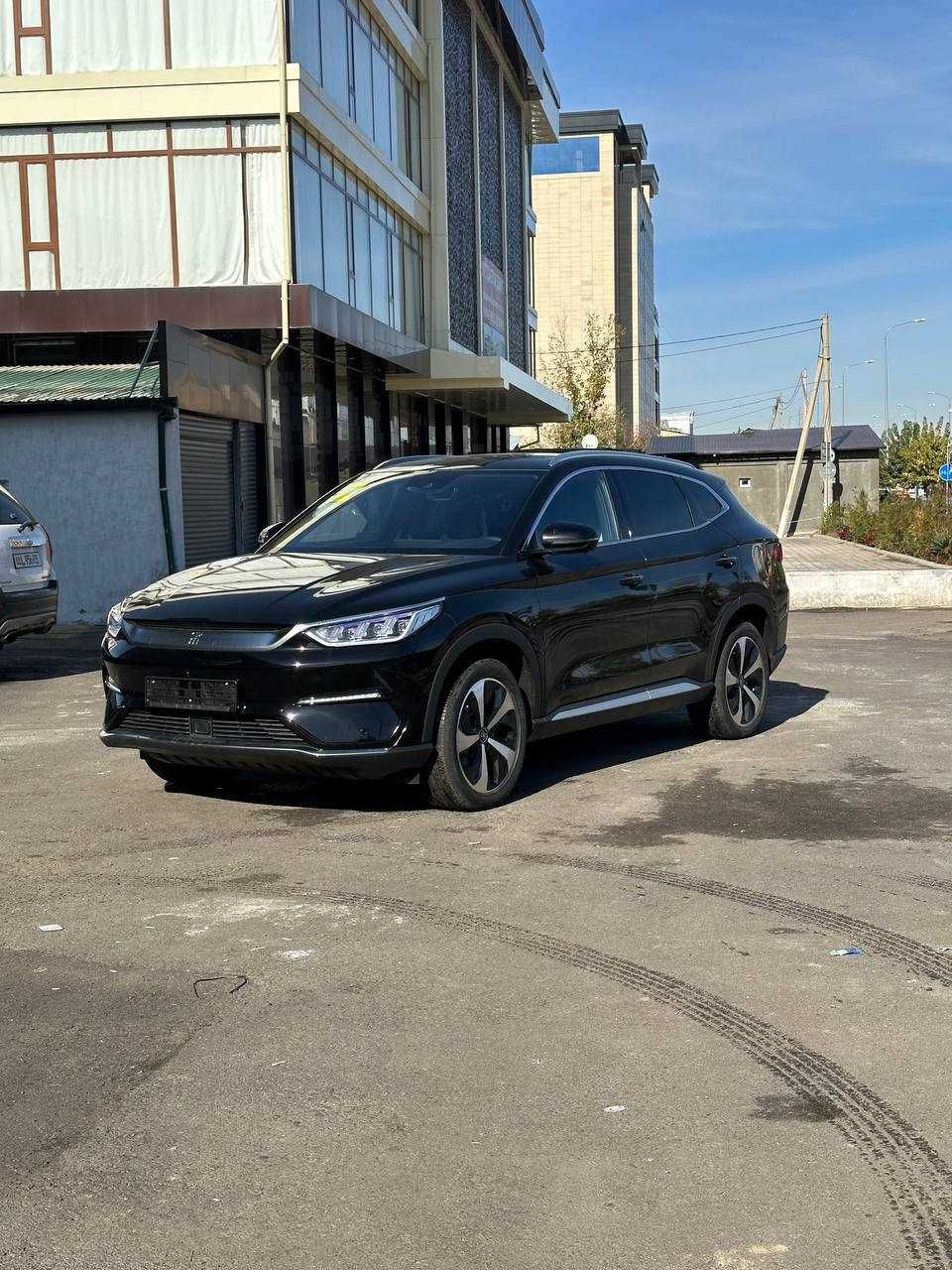 Сдаётся в аренду электромобиль BYD song+flakship
