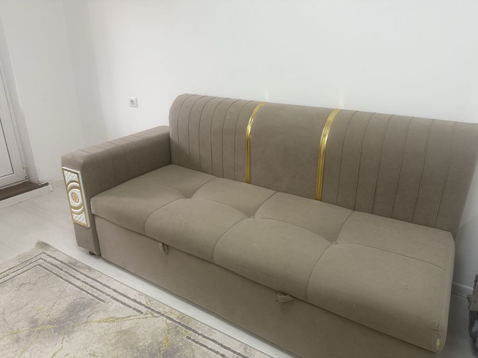 Продам бу диван сделанный на заказ из 3х частей
