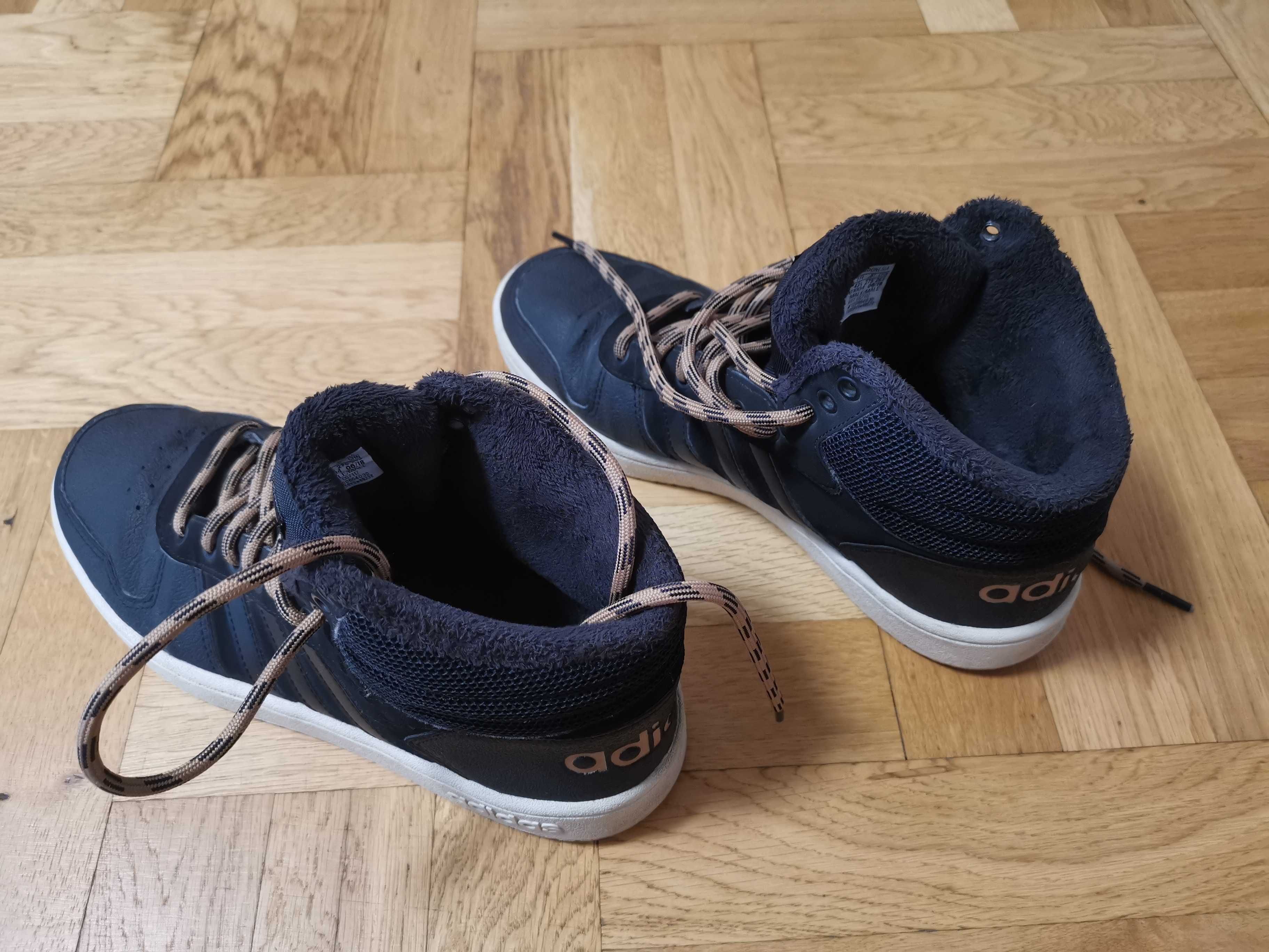 Adidas оригинални мъжки маратонки номер 43 и 45