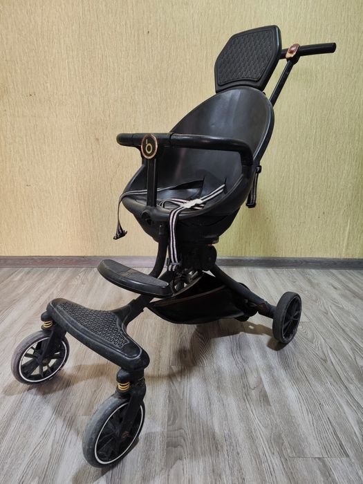 Коляска прогулочная