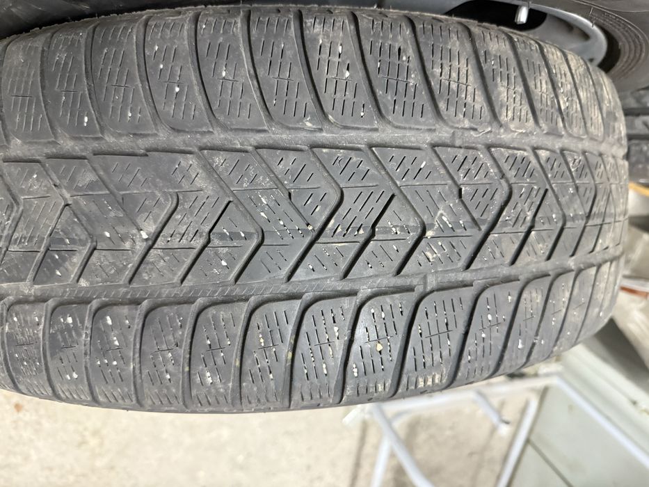 Anvelope de iarna Pirelli Scorpion Winter 235/60R18 108H
