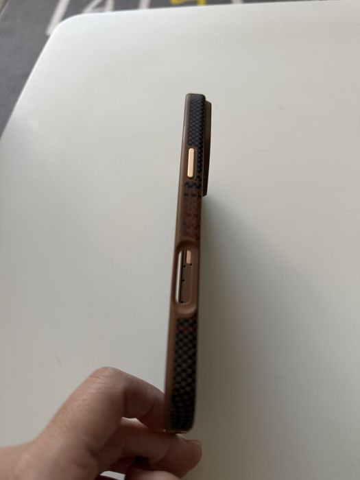 Husa pitaka iPhone 16 PM