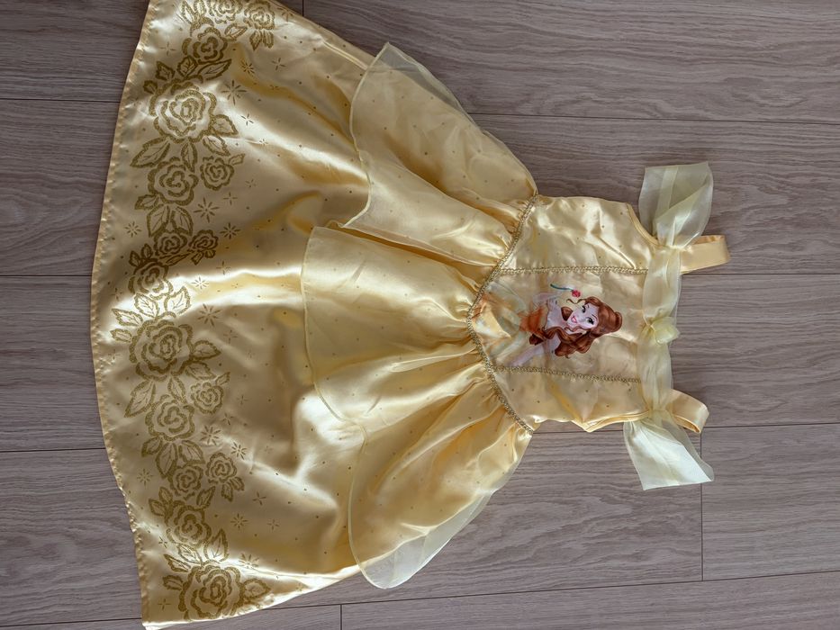 Rochie serbare, carnaval, Halloween cu Belle din Frumoasa si Bestia