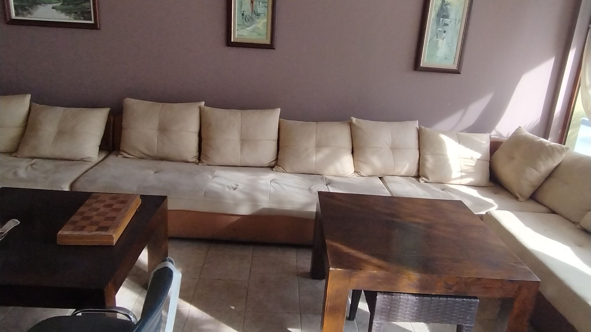 Продавам комплект дивани