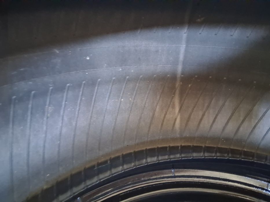 летни гуми пирели 6.мм грайфер