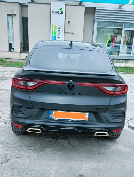 Renault Arkana Engineered E-tech full hybrid 145cp